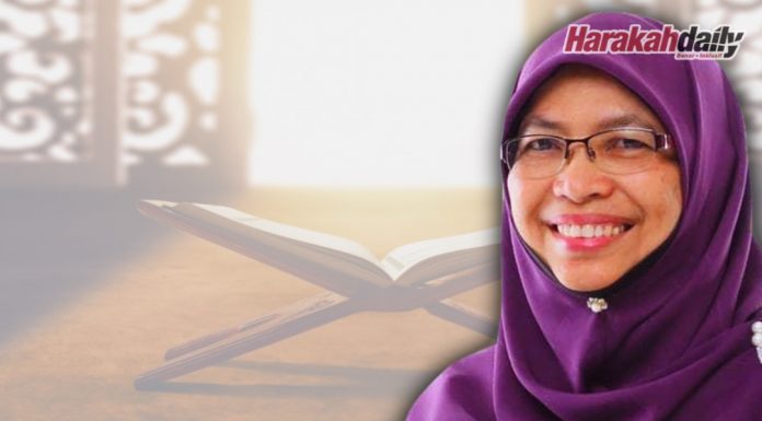 Seruan mengalunkan bacaan surah Al-Mulk (Kerajaan)