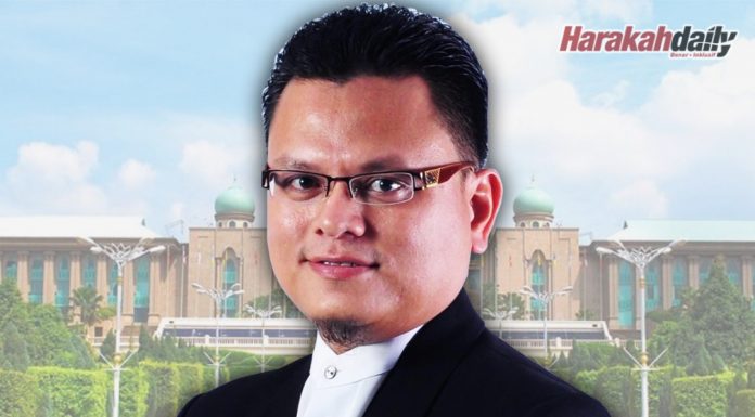 Campur tangan ahli politik dalam pasukan polis