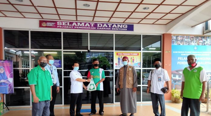 Bubur lambuk eratkan PAS dan kakitangan awam