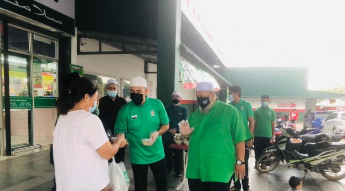 Tradisi Ramadan Pemuda PAS santuni warga
