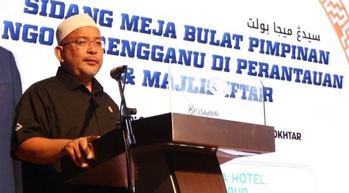Terengganu manfaat kejayaan anak negeri