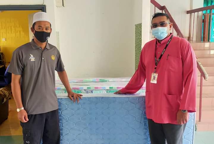 Sumbang tilam penuhi keperluan di Hospital Jengka - Vimarsana News