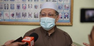Covid-19: Di negara lain pembangkang bantu kerajaan