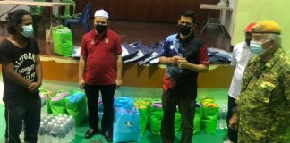 Mangsa kebakaran terima sumbangan PAS Putatan