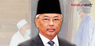 Agong kurnia sumbangan kepada rakyat di Rompin