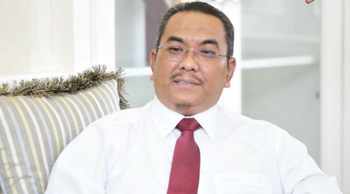 Ibu bapa terpaksa berhutang hantar anak ke Mesir