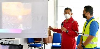 Arus dasar sungai deras cabaran petugas teknikal