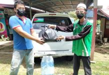 Nenek terharu terima sumbangan PAS Kudat