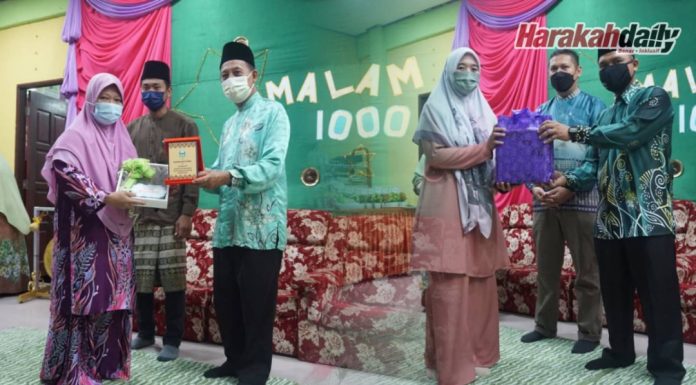Guru-guru PASTI Muar diraikan dalam Malam Seribu Bintang