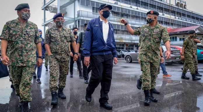 UAE bantu anggota veteran ATM terkesan banjir