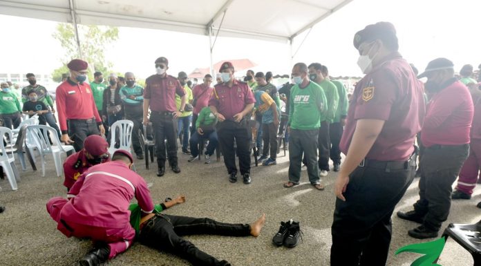 Penonton ‘pengsan’ di majlis santai anak muda
