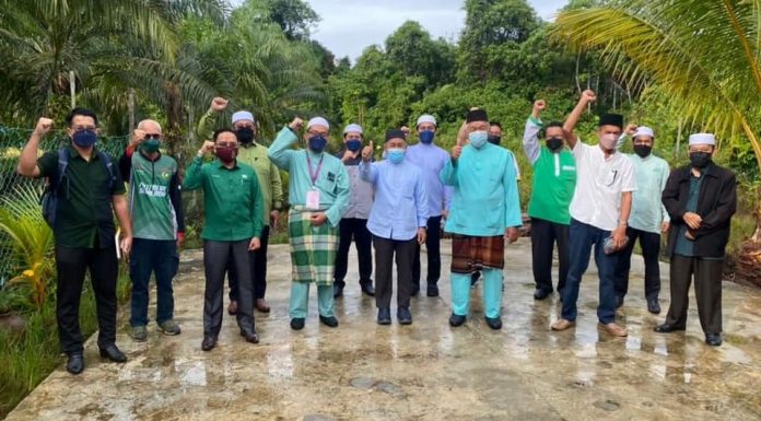 Solat hajat iringi calon PAS di Beting Maro