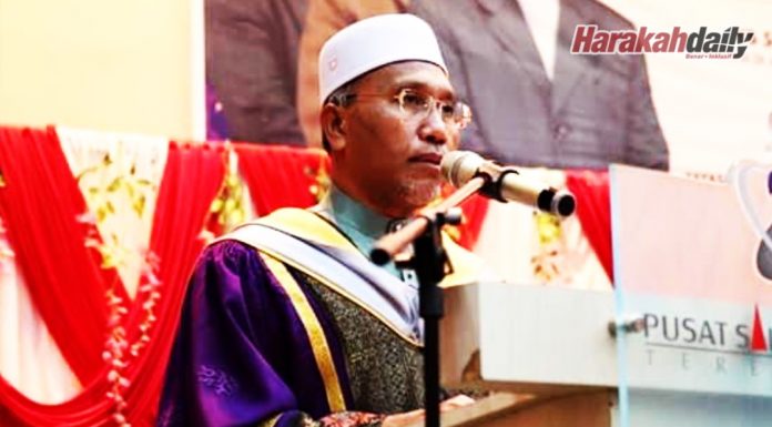 Menjadikan diri rapat dengan al-Quran