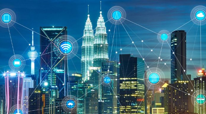 Sorotan 2021: Teknologi tinggi pemangkin masa depan ekonomi negara