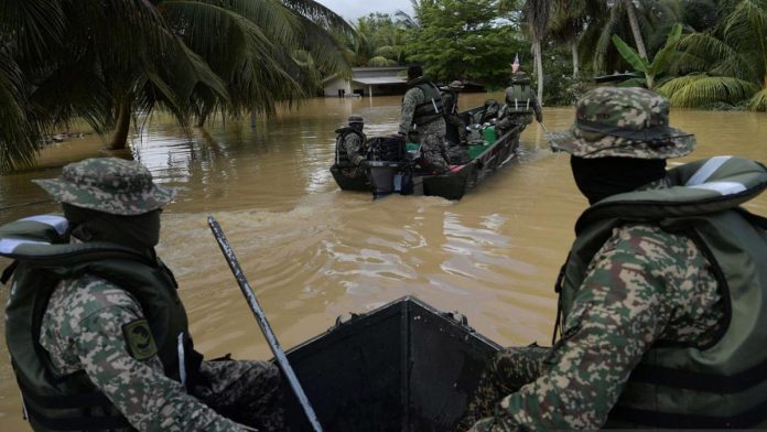 20032022armyfloods