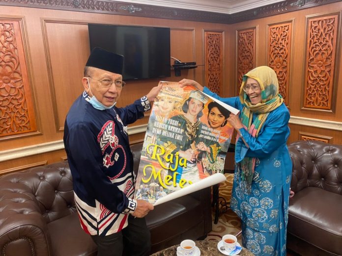 Raja Melewar 1