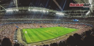 Peminat bola sepak ada tiga macam