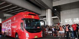 Penyokong Thailand ceria sambut skuad Man U
