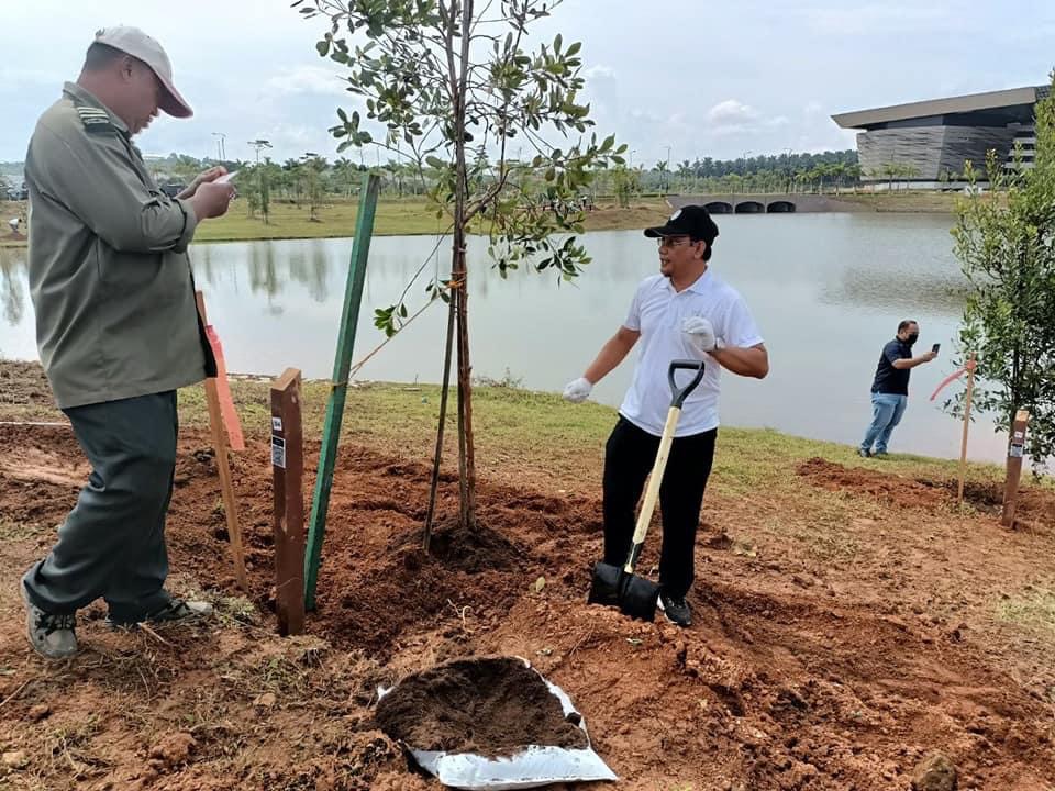 Program Penghijauan Malaysia - Penanaman 100 Juta Pokok