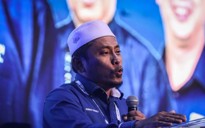 Ahmad Fadhli Shaari (2)