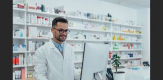 Be better equipped to care for aging nation, pharmacists told