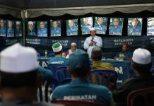 Ustaz Datuk Hj Idris Ahmad diterima masyarakat Bagan Serai