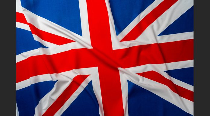 British Defence Secretary to ‘quit government at next reshuffle’