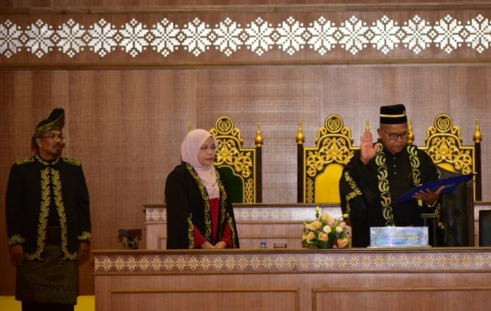 PERLIS ANGKAT SUMPAH