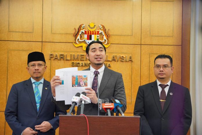 MP Machang Lobi Parlimen