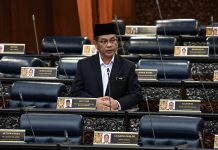 Kerajaan pertimbang tingkat pengeluaran KWSP tunai haji