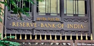 Perdagangan India-Malaysia kini boleh guna Rupee