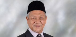 Pembantu peperiksaan: Cadangan lantik bukan guru perlu diteliti