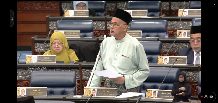 wan hassan mohd ramli