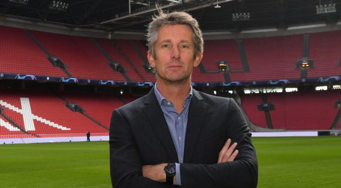 Van der Sar alami pendarahan otak