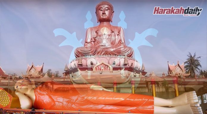 Patung Buddha gergasi ada di Kelantan