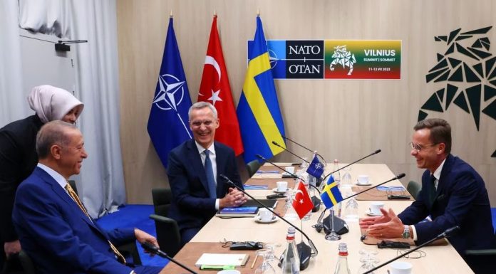 NATO: Turkiye beri lampu hijau kepada Sweden