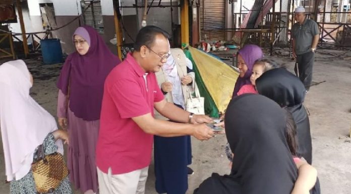 Mangsa kebakaran usaha teruskan perniagaan keropok