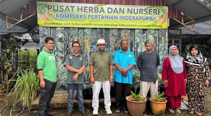 Pusat herba boleh dikembang untuk penyelidikan