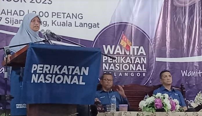 wanita
