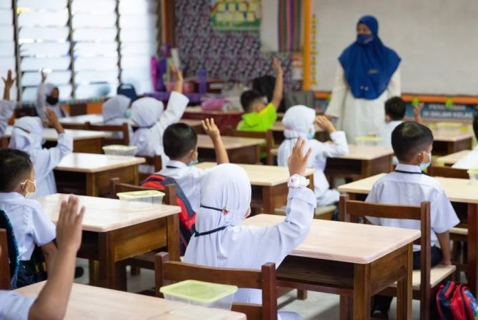 sekolah golongan miskin