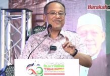 Masalah dalam negara tak selesai, PM terbang sana sini