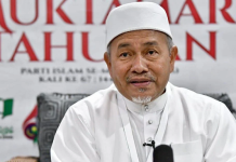 Kafir menjelaskan seseorang itu bukan beragama Islam