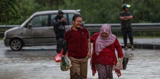Floods: Drop in number of evacuees in three states tonight