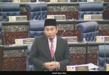 Anggota SUHAKAM dilarang aktif dalam politik?