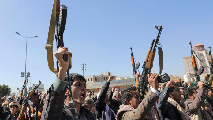 00DC-military-houthis-qgpb-videoSixteenByNine3000-v2