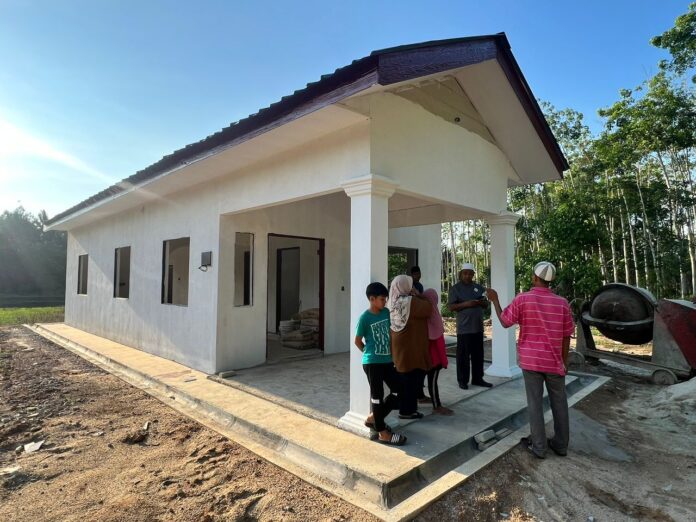 NAKA Budi