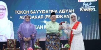 Tokoh guru terus curah bakti selepas bersara