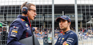Jurutera perlumbaan Sergio Perez akan digantikan