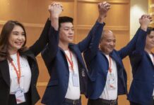 Ahli parti Move Forward tubuhkan parti baharu