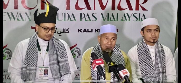 Tuan Ibrahim Tuan Man M65